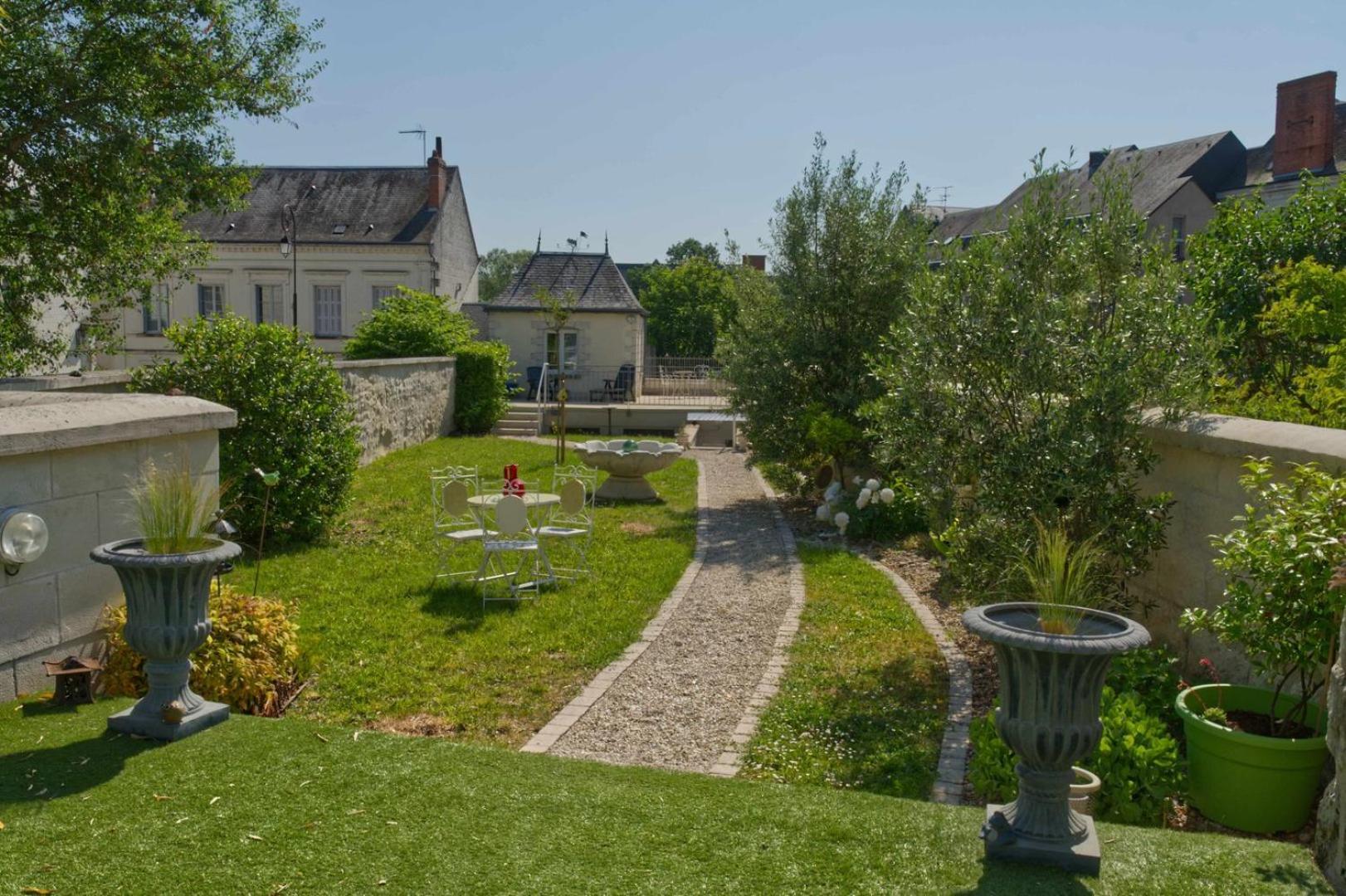 Hotel L'Elegante Loches Exterior foto
